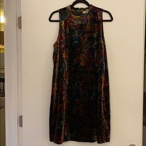 Velvet printed dress